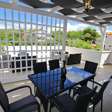 Deluxe Mkc Apartments ザダル エクステリア 写真