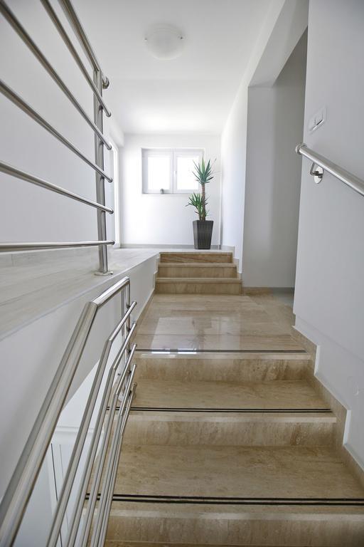Deluxe Mkc Apartments ザダル エクステリア 写真