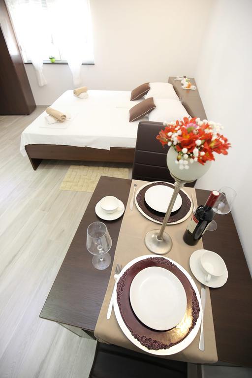 Deluxe Mkc Apartments ザダル エクステリア 写真